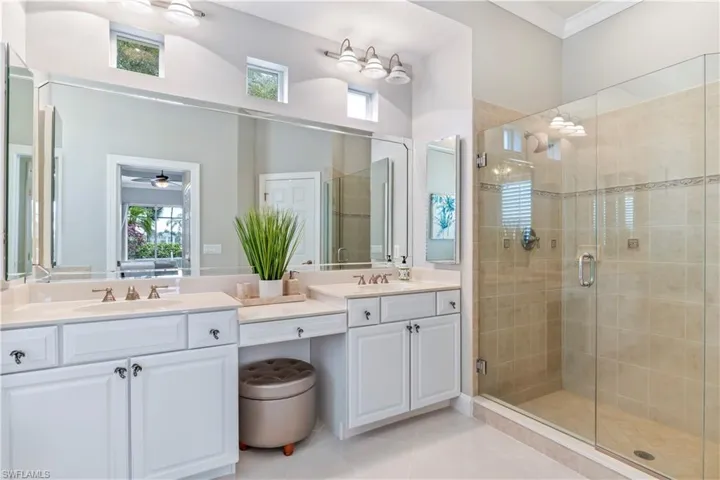 Main bathroom.