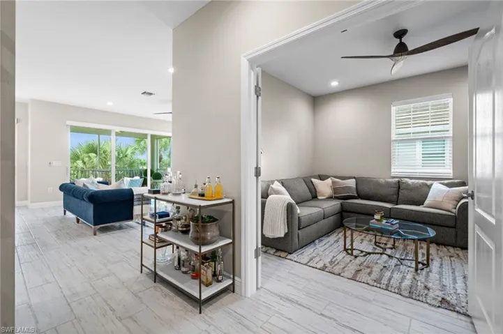 2319 Sawyers Hill Rd 708, Naples, Florida 34120