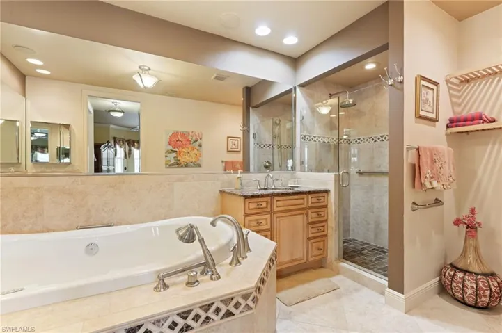 19630 Marino Lake Cir 2702, Miromar Lakes, Florida 33913