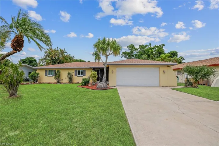 331 SE 47th  ST, Cape Coral, FL 33904