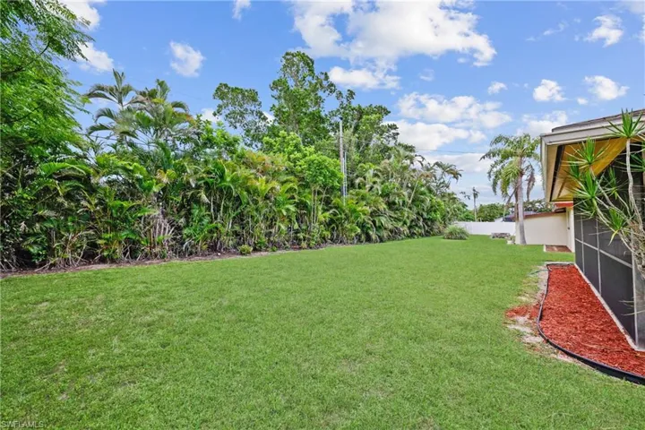 331 SE 47th  ST, Cape Coral, FL 33904