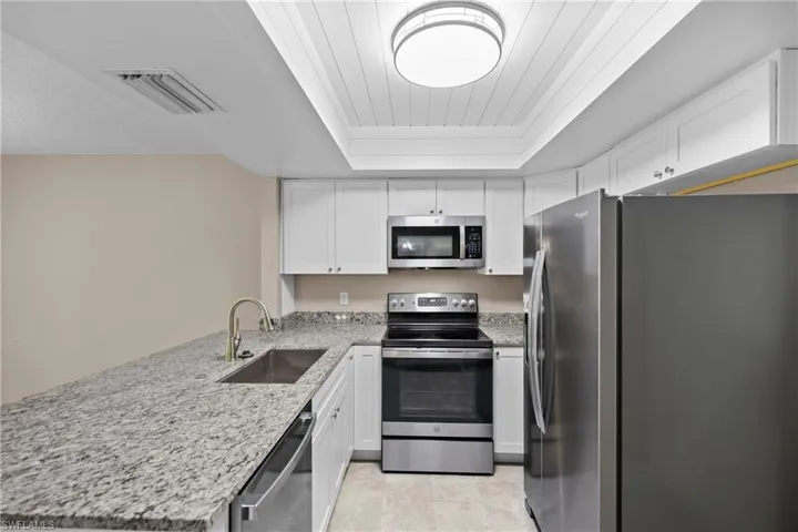 331 SE 47th  ST, Cape Coral, FL 33904