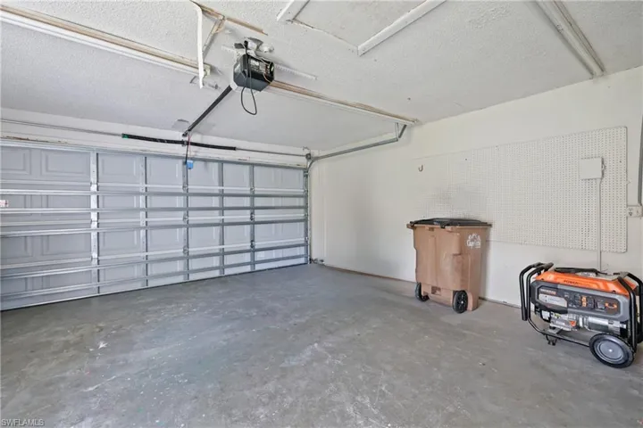 331 SE 47th  ST, Cape Coral, FL 33904