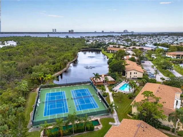 15405  Crystal Lake  DR, North Fort Myers, FL 33917