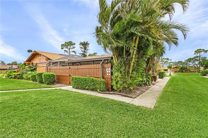 15405  Crystal Lake  DR, North Fort Myers, FL 33917