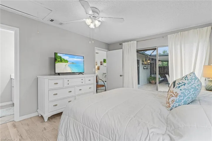 15405  Crystal Lake  DR, North Fort Myers, FL 33917