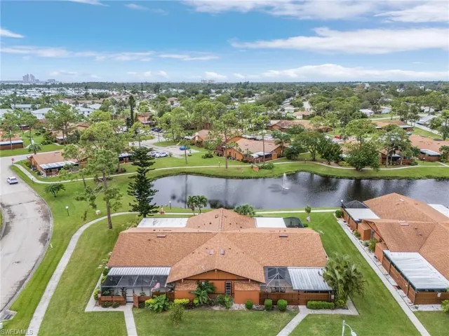 15405  Crystal Lake  DR, North Fort Myers, FL 33917