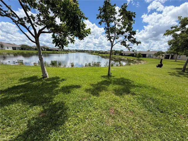 SEMI PRIVATE BACKYARD AND LAKE VIEWS