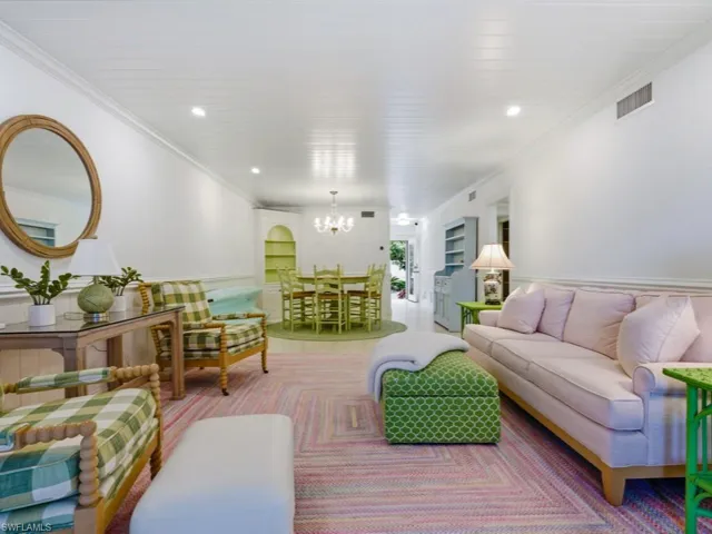211 3rd Ave S 211, Naples, Florida 34102