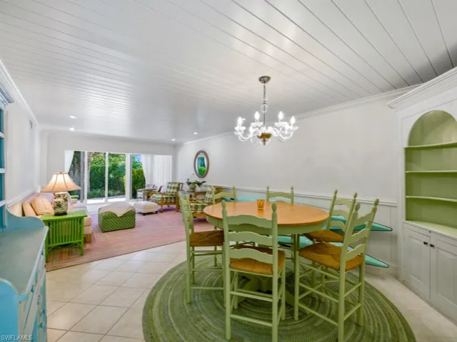 211 3rd Ave S 211, Naples, Florida 34102
