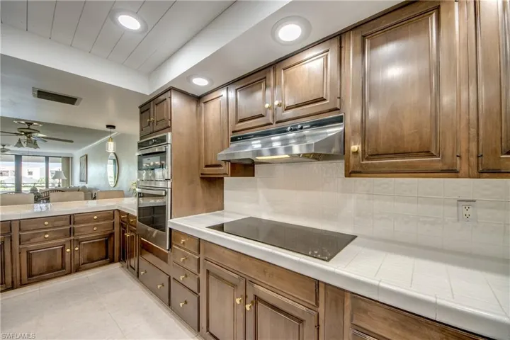 5260 S Landings Dr 407, Fort Myers, Florida 33919