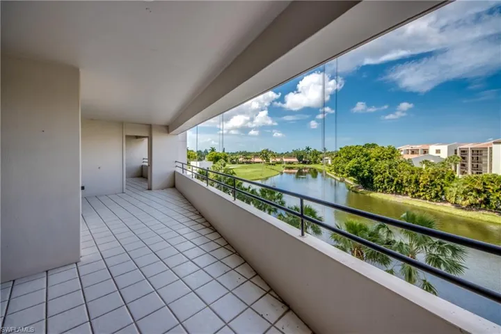 5260 S Landings Dr 407, Fort Myers, Florida 33919