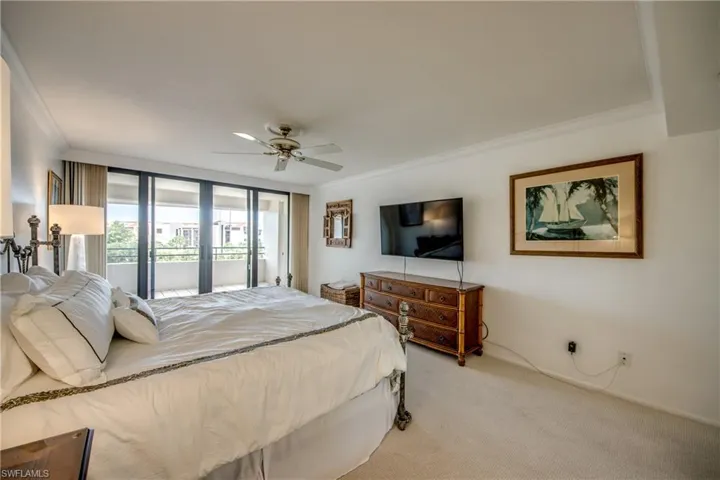 5260 S Landings Dr 407, Fort Myers, Florida 33919