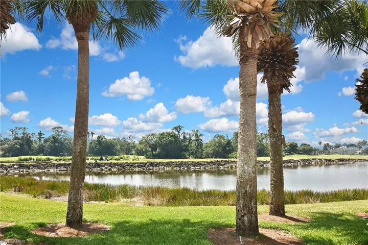10381 Mcarthur Palm Ln 2721, Fort Myers, Florida 33966