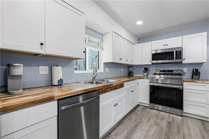 610 Donax St 311, Sanibel, Florida 33957