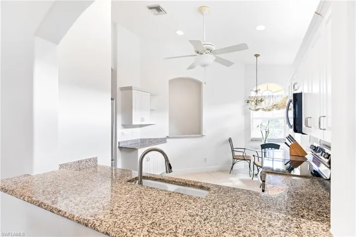 8635 Ibis Cove Cir, Naples, Florida 34119