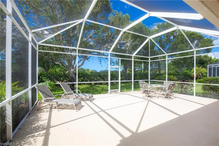 8635 Ibis Cove Cir, Naples, Florida 34119