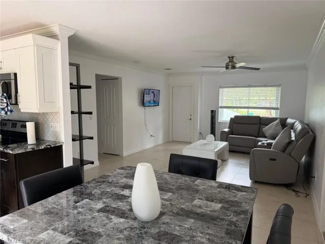 3220 8th Ave Ne, Naples, Florida 34120