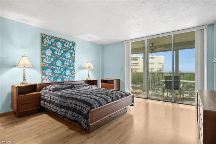 3 Bluebill Ave # 501, Naples Fl 34108