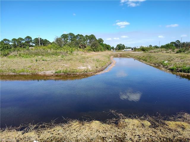 831  Theodore Vail E ST, LEHIGH ACRES, FL 33974