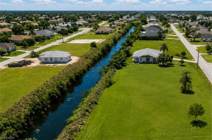 1507 Ne 20th Ave, Cape Coral, Florida 33909