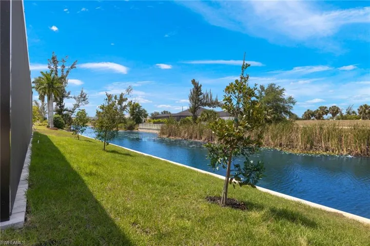 225 SW 26th  TER, Cape Coral, FL 33991