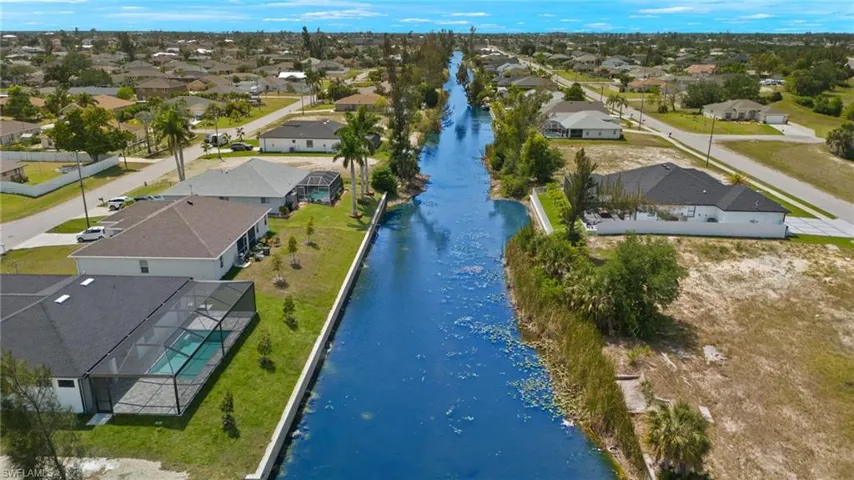 225 SW 26th  TER, Cape Coral, FL 33991