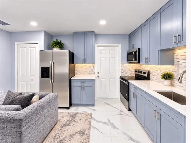 1117 Vineyard St, Lehigh Acres, Florida 33936