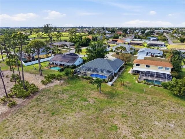 1022 Sw 18th Ter, Cape Coral, Florida 33991