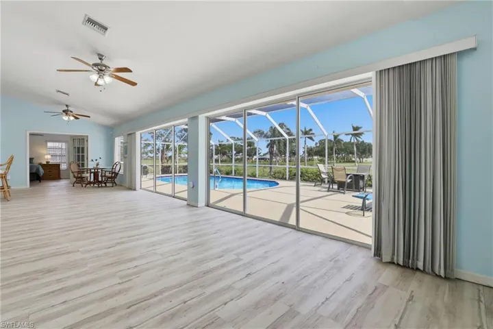 1022 Sw 18th Ter, Cape Coral, Florida 33991