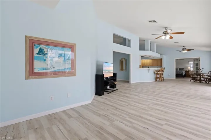 1022 Sw 18th Ter, Cape Coral, Florida 33991