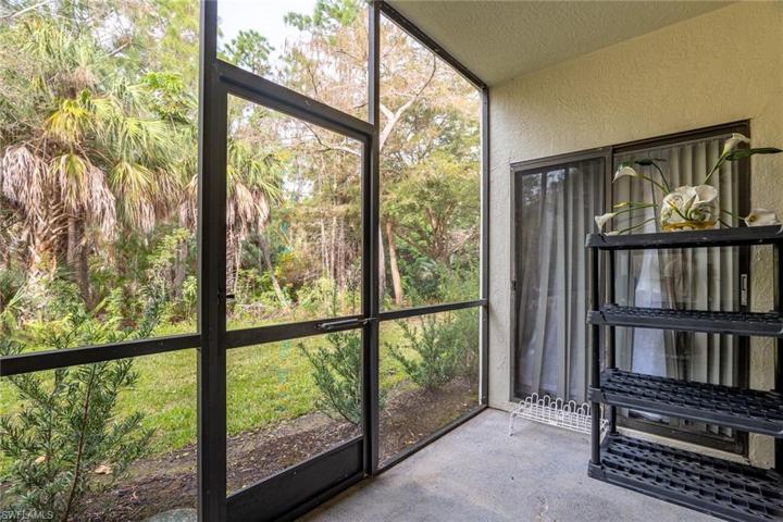 3321  Olympic  DR, NAPLES, FL 34105