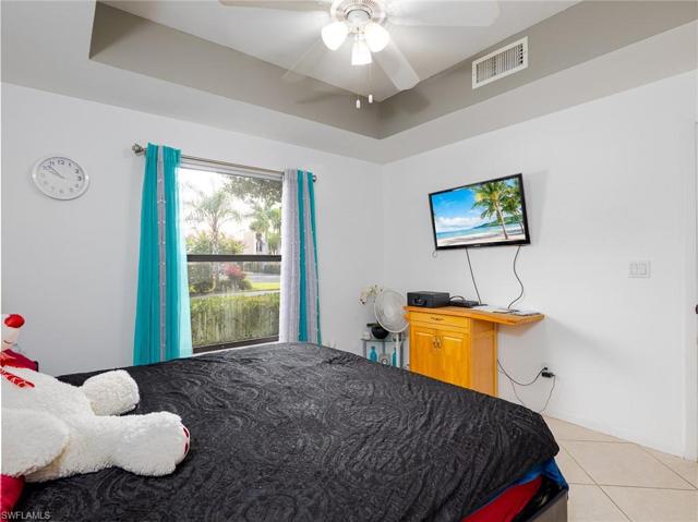 3321  Olympic  DR, NAPLES, FL 34105