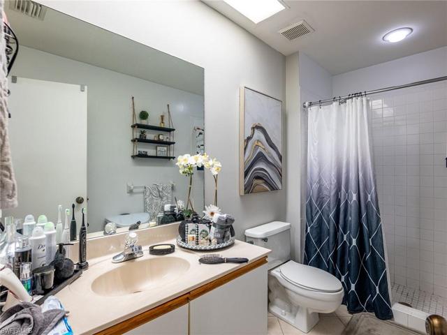 3321  Olympic  DR, NAPLES, FL 34105