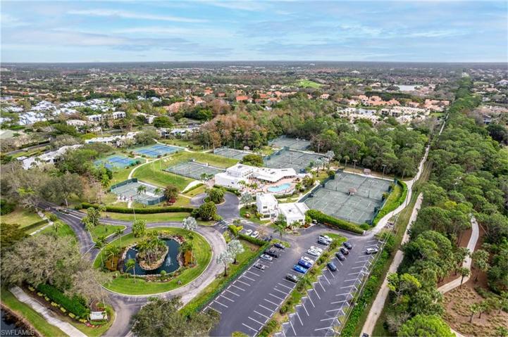 3321  Olympic  DR, NAPLES, FL 34105