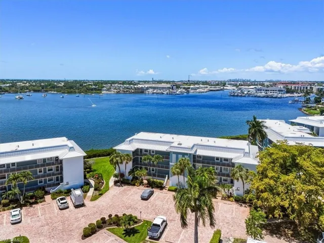 1280 Blue Point Ave C30, Naples, Florida 34102