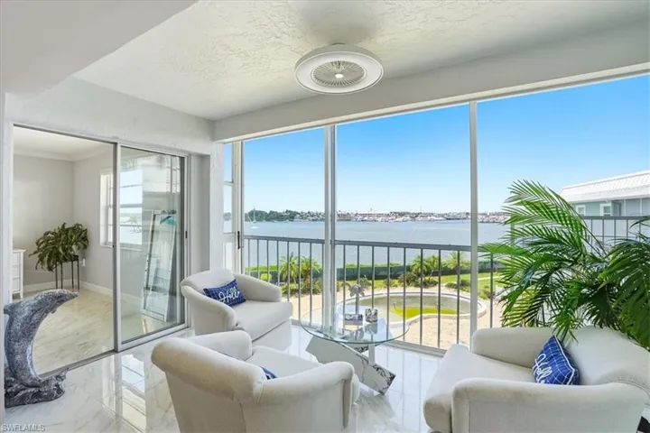 1280 Blue Point Ave C30, Naples, Florida 34102