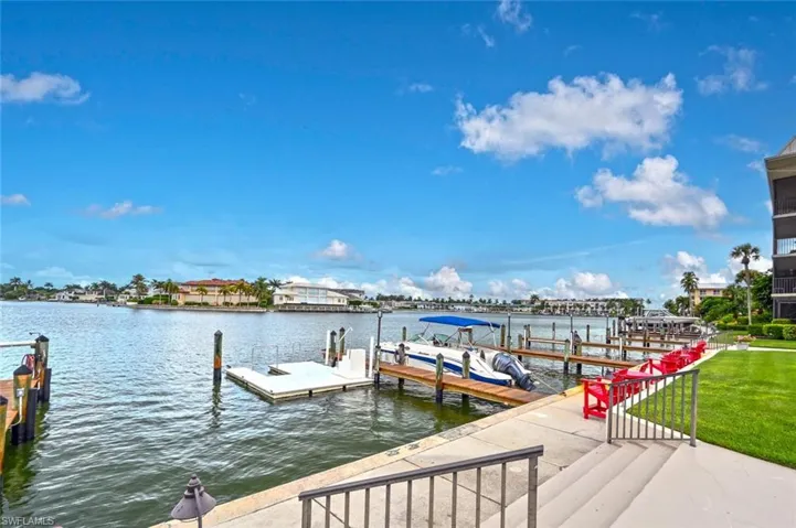 3200 Gulf Shore Blvd N 308, Naples, Florida 34103