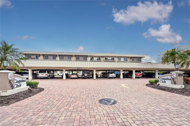 3200 Gulf Shore Blvd N 308, Naples, Florida 34103