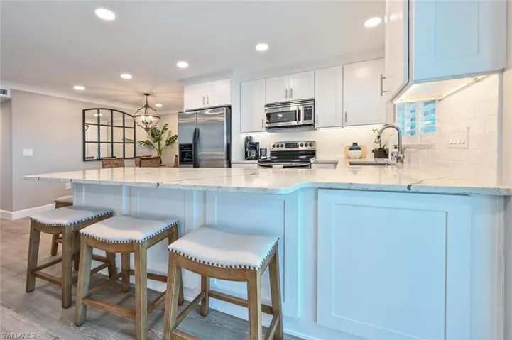3200 Gulf Shore Blvd N 308, Naples, Florida 34103