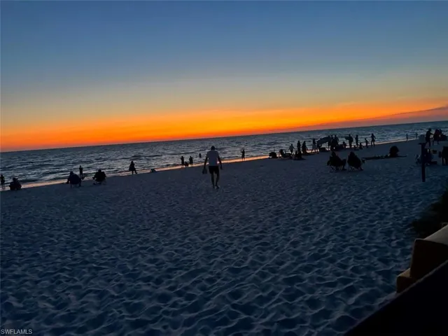 3200 Gulf Shore Blvd N 308, Naples, Florida 34103