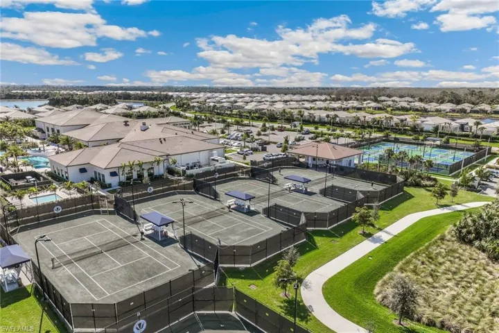 Aerial view of Valencia Trailsl