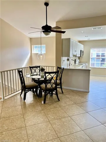 Spacious Dining area