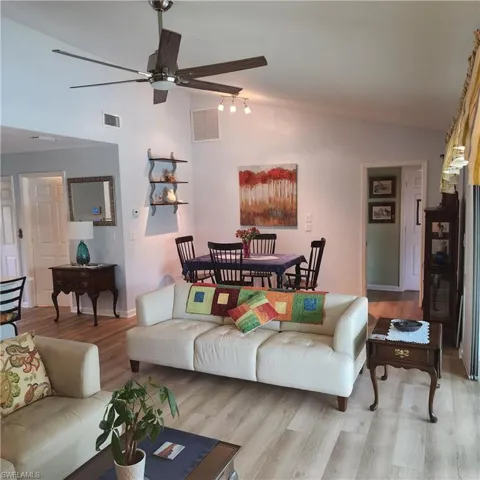 188 Willoughby Dr, Naples, Florida 34110