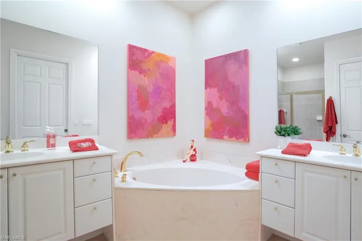 Large soaking tub.