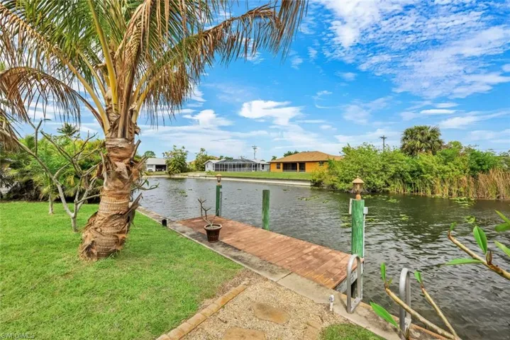 713 Sw 39th Ter, Cape Coral, Florida 33914