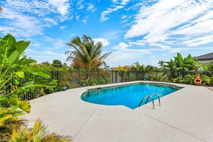 713 Sw 39th Ter, Cape Coral, Florida 33914