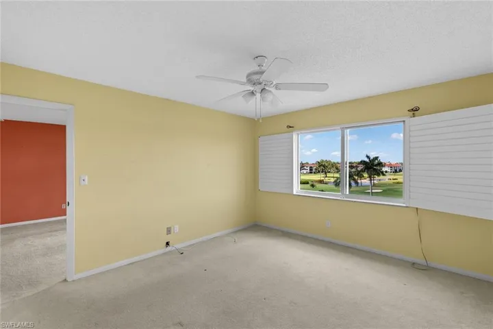 21 High Point Cir E # 409, Naples Fl 34103