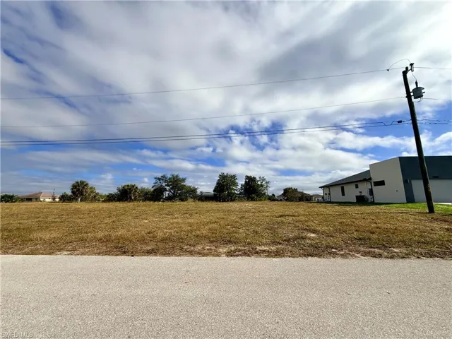 3431 Sw 8th Ct, Cape Coral, Florida 33914