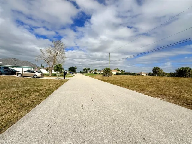 3431 Sw 8th Ct, Cape Coral, Florida 33914
